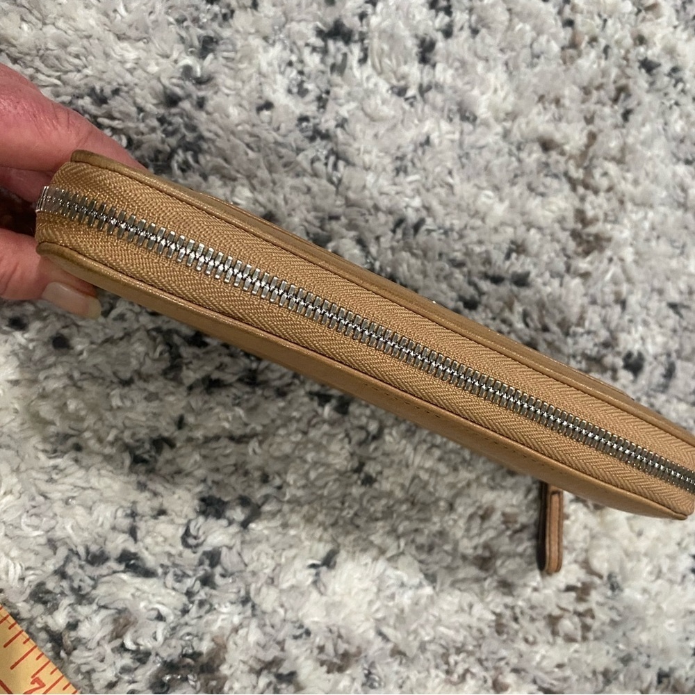 Coach Accordian Zip Wallet Tan Calf Leather - Picture 7 of 14
